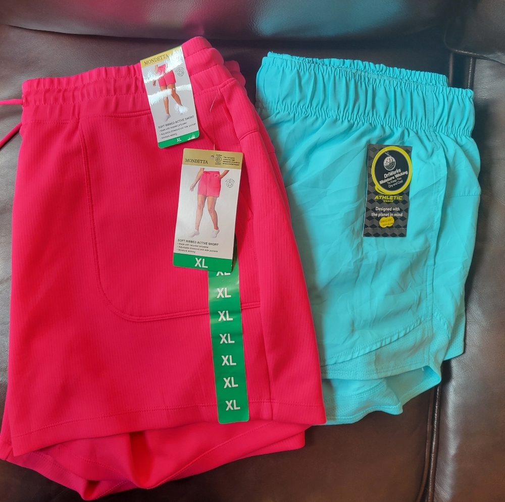 💰⏳️2 NWT XL Athletic Shorts Athletic Works Have Built-in Panty Pink Mondetta